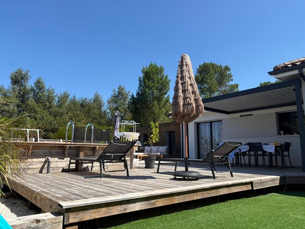 SALLES MAISON CENTRE VILLE 3CH PISCINE GARAGE 800M² DE TERRAIN 3