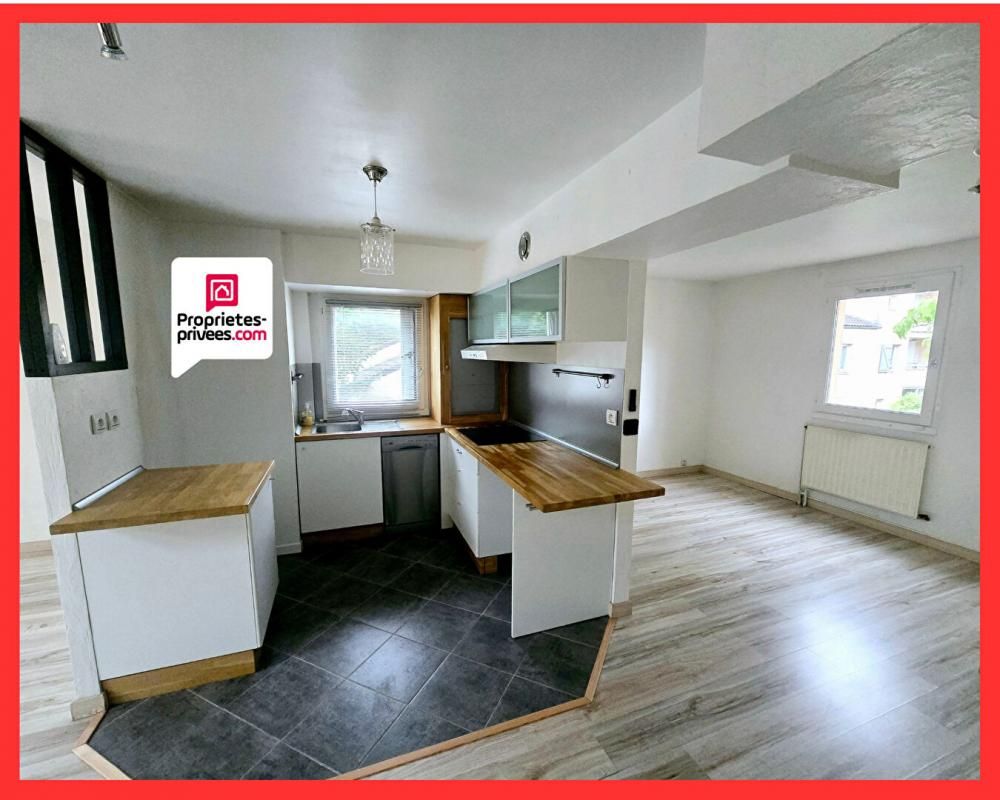 SEVRAN 93270 SEVRAN - Secteur Les Sablons - Appartement Duplex 4 pièces 83.65 m² - 3 Chambres- Terrasse- Parking 3