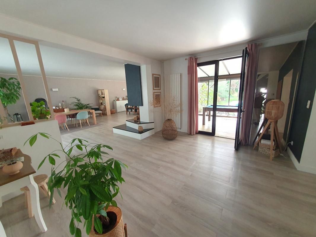 SAINT-FLORENT-SUR-CHER Maison Saint Florent Sur Cher 8 pièce(s) 265 m2 3