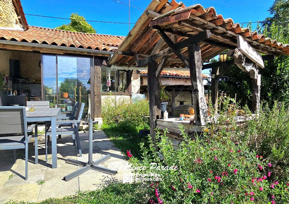 BEAURONNE Maison avec gite et dépendance 150m²,terrain 2000m² 2