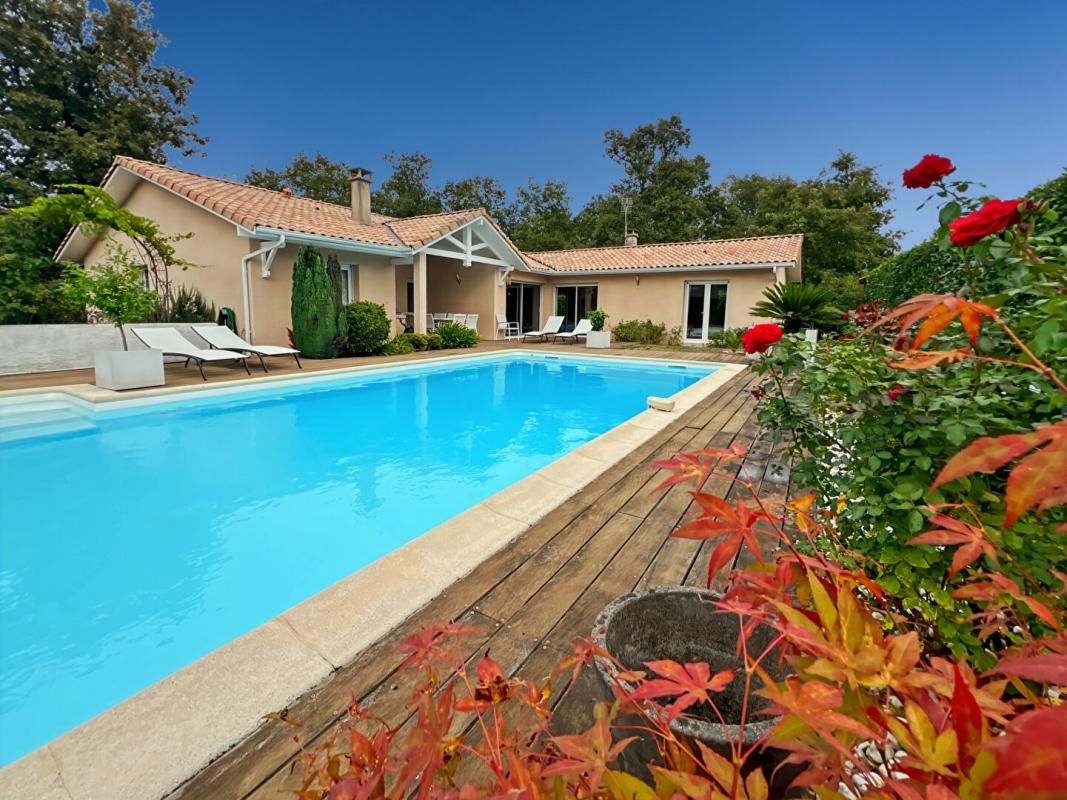 Maison Martignas Sur Jalle 5 pièce(s) 185 m2