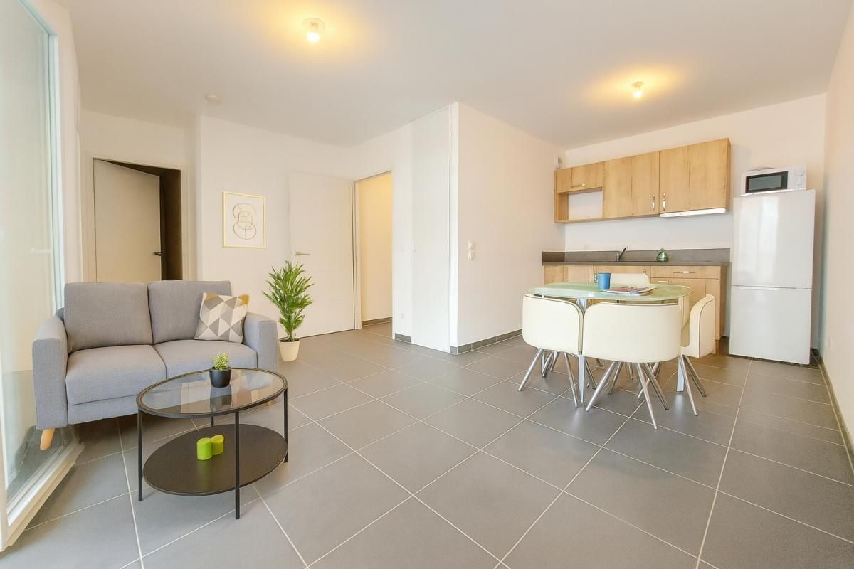 À louer ? T2 récent meublé avec balcon et grand garage à Seynod