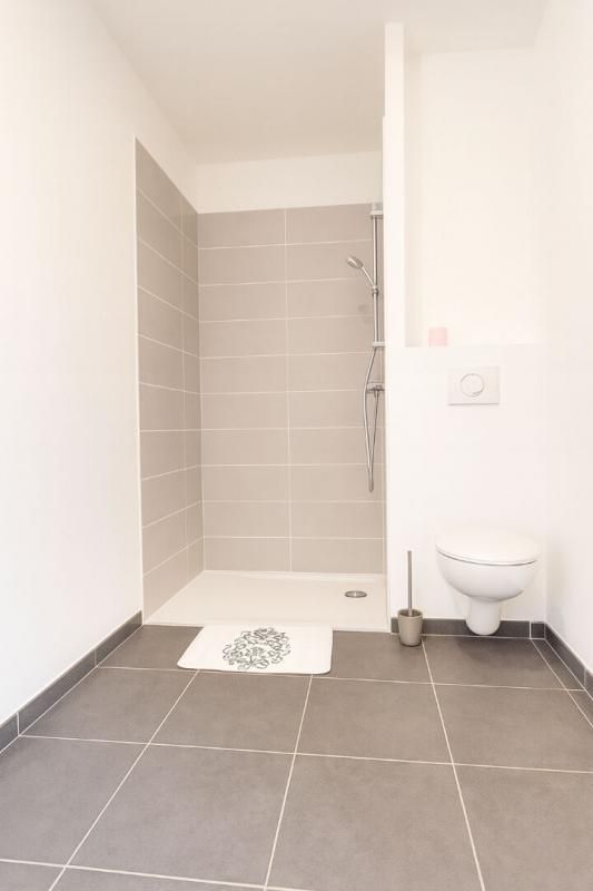 ANNECY À louer ? T2 récent meublé avec balcon et grand garage à Seynod 4