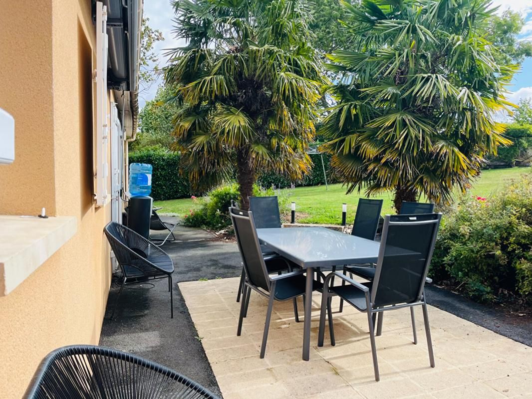 OUILLY-LE-TESSON OUILLIY LE TESSON - MAISON FAMILIALE - 4 CHAMBRES 1
