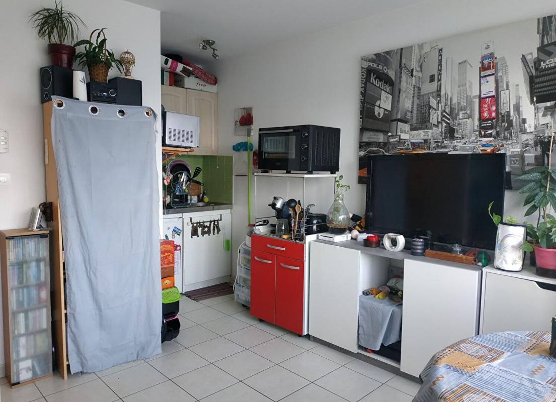LE LOROUX-BOTTEREAU Location T1, 27m², bourg du Loroux Bottereau 2