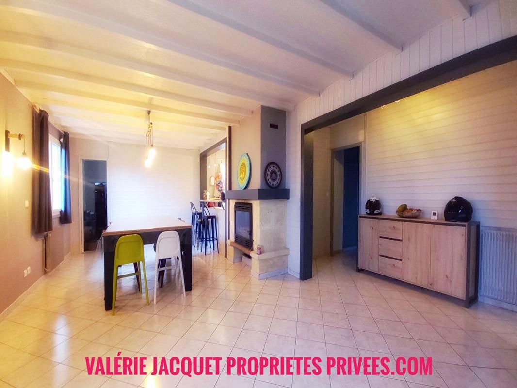 COUTRAS Maison Coutras 6 pièce(s) 3