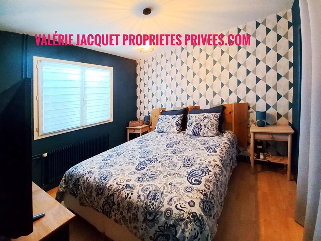COUTRAS Maison Coutras 6 pièce(s) 4