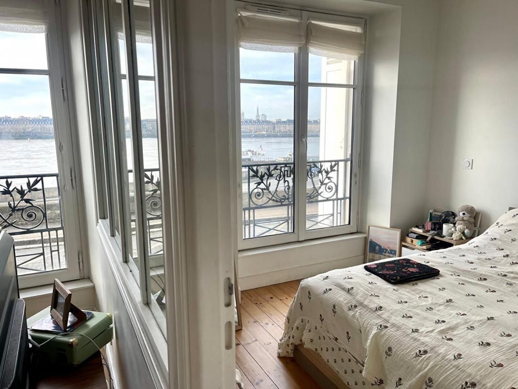 BORDEAUX Grand T3 vue Garonne, Bastide, Brooklyn de Bordeaux 3