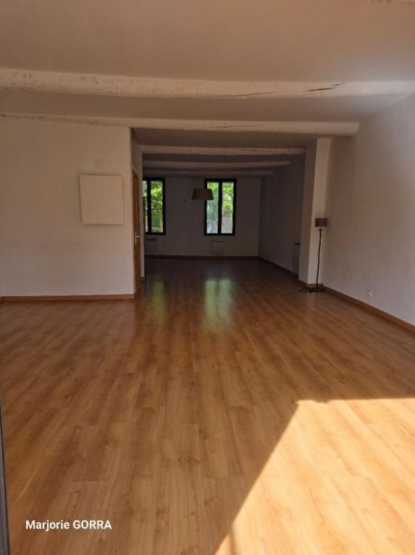 ROUGIERS ROUGIERS MAISON DE VILLAGE T3 AVEC JARDIN 3