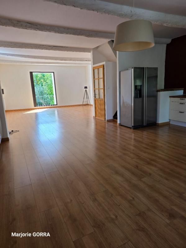 ROUGIERS ROUGIERS MAISON DE VILLAGE T3 AVEC JARDIN 4