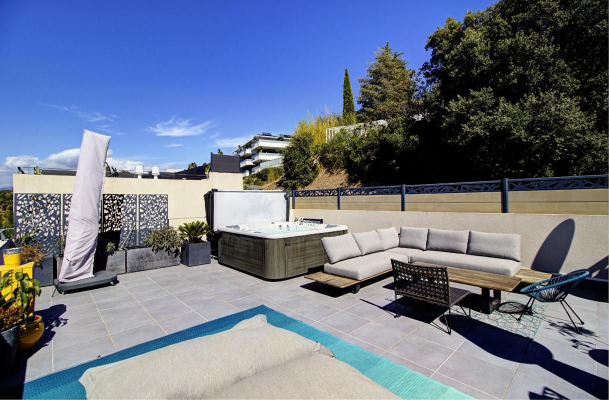 NICE Nice Saint-Antoine - Villa contemporaine avec toit-terrasse, jacuzzi et vue panoramique 2
