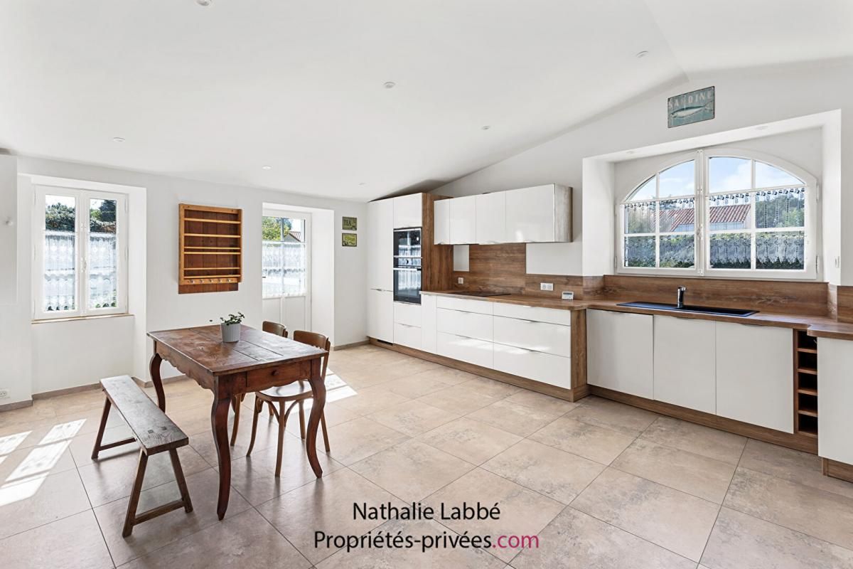 PORNIC Maison  de Charme Pornic 5 pièce(s) 140 m2- Proche MER 3