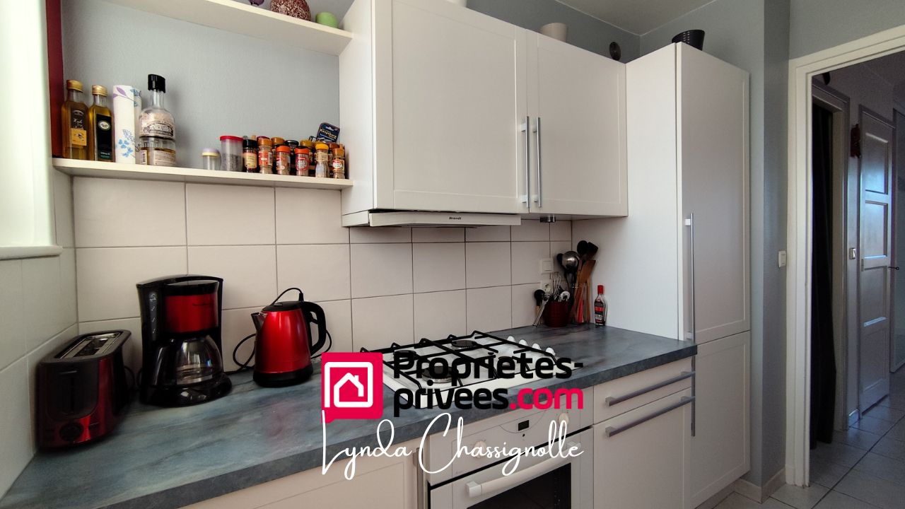 ROANNE Appartement traversant - Quartier gare - 3 pièces 4