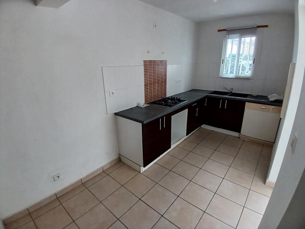 SAINT-PAUL Appartement  Saint Gilles Les Hauts 3 pièce(s) 70 m2 avec jardin 3