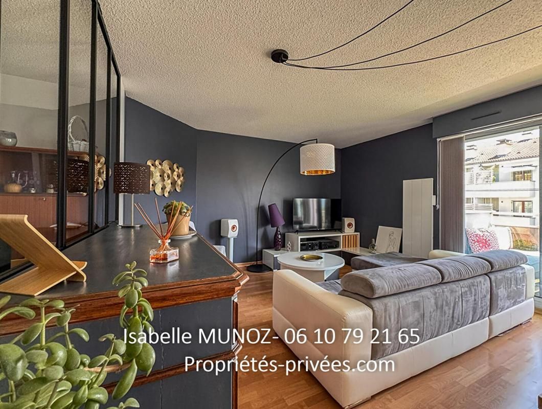 CLERMONT-FERRAND Appartement rénové, Clermont Ferrand Est 4 pièce(s) 96 m2, cave, garage 4