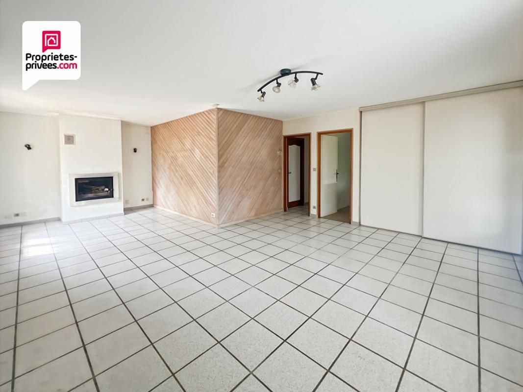 LANGON Maison de plain-pied, 3 chambres, garage et jardin 3