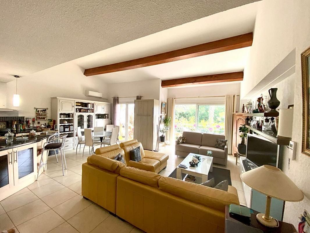 LA CIOTAT Appartement La Ciotat 2 pièces 80 m2 1