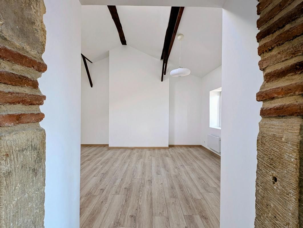 CAZERES Appartement Cazeres 4 pièce(s) 85 m2 2