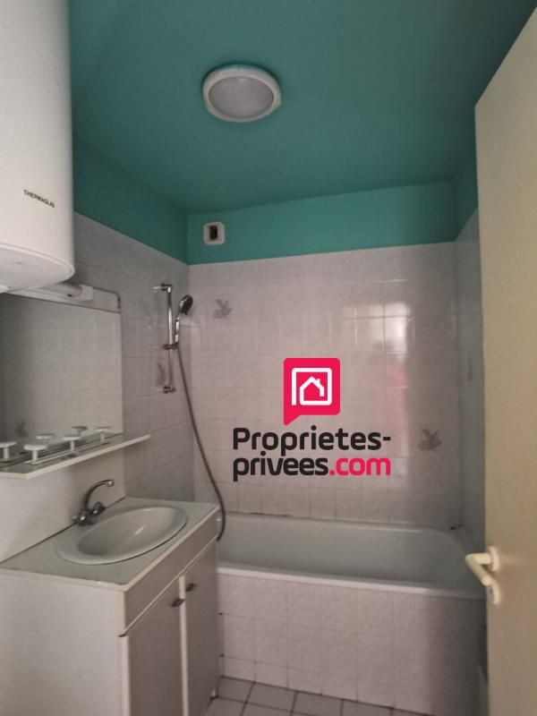TREMBLAY-EN-FRANCE Appartement Tremblay En France 1 pièce(s) 30 m2 4