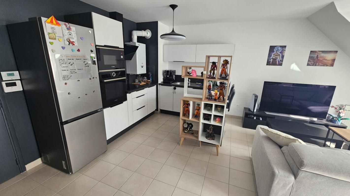 JOUARS-PONTCHARTRAIN Exclusivité / Appartement 2 pièces dans résidence de standing sécurisée 3