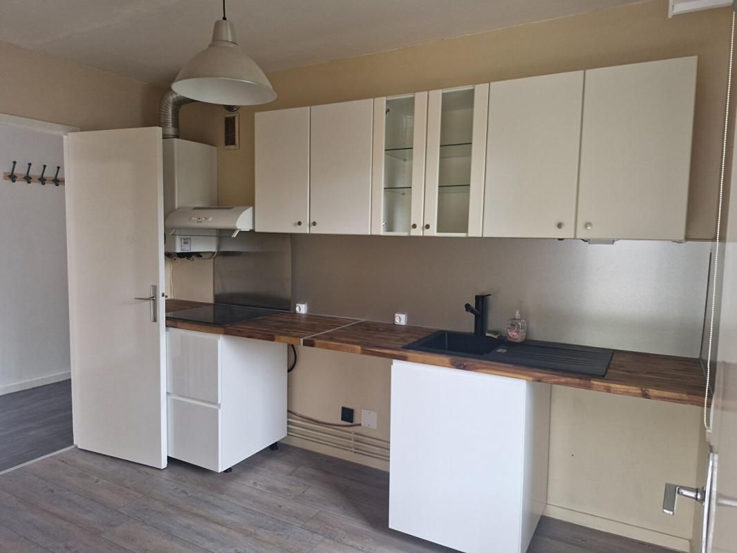 BORDEAUX Appartement Bordeaux 3 pièce(s) 80.85 m2 2