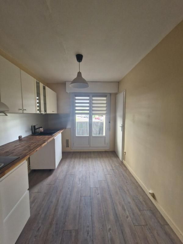 BORDEAUX Appartement Bordeaux 3 pièce(s) 80.85 m2 3
