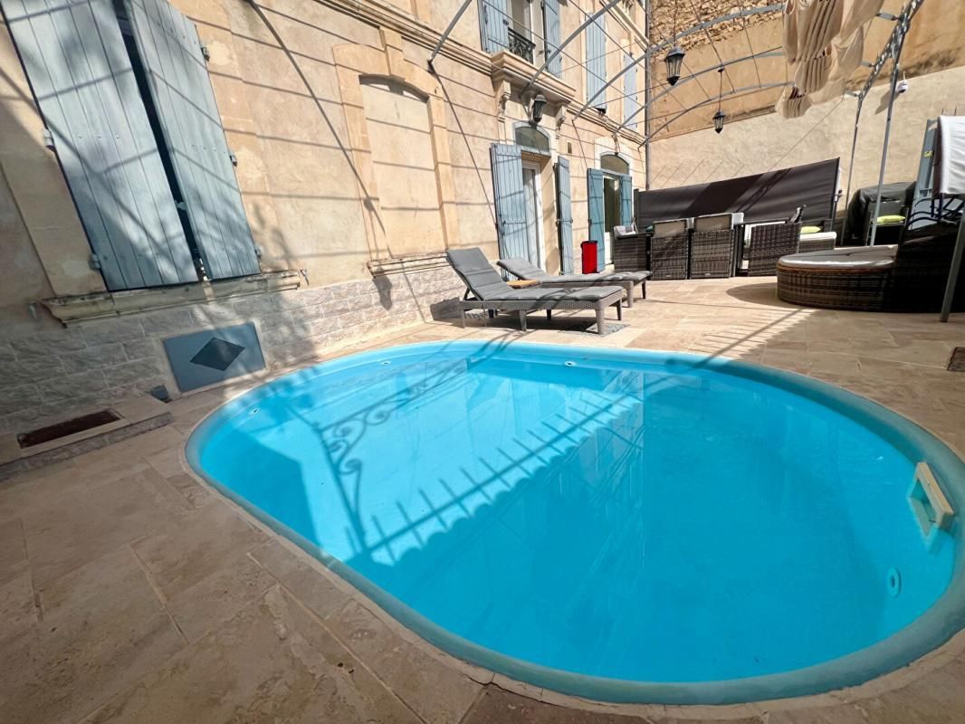 APT EXCEPTIONNEL :  HOTEL PARTICULIER  -  IMMEUBLE  CENTRE VILLE 4