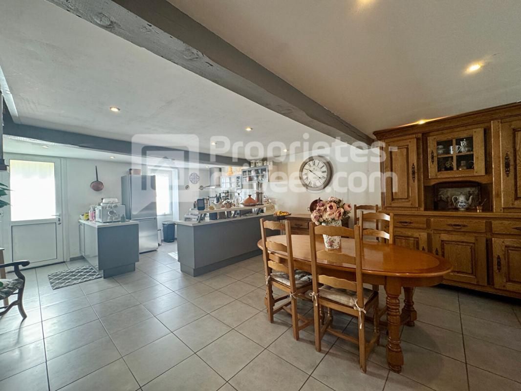 RIA-SIRACH Maison de ville non-mitoyenne de 149 m² avec jardin et garage 4