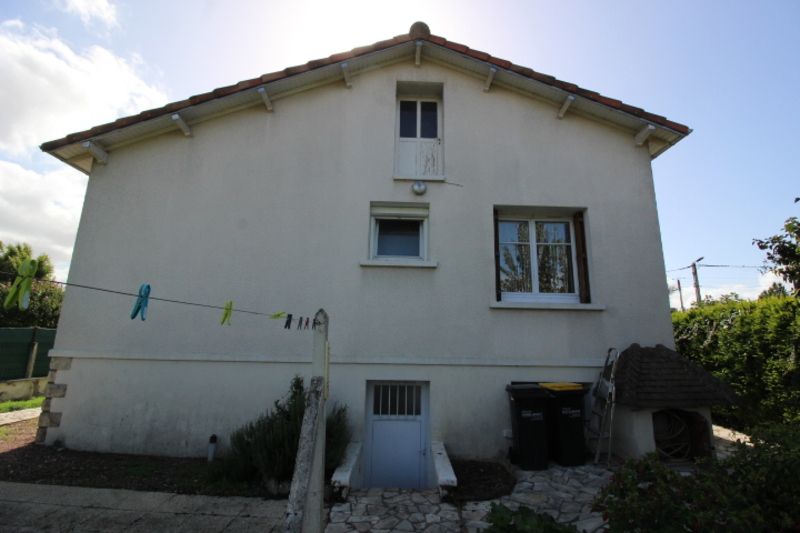 NAINTRE Maison Naintre 5 pièce(s) 74.64 m2 3