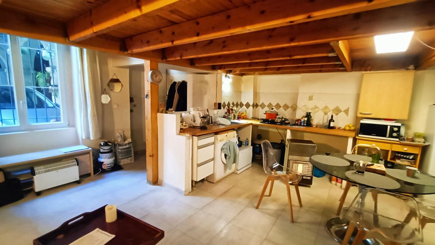 BEZIERS Vente lot de deux appartements avec mezzanine 1