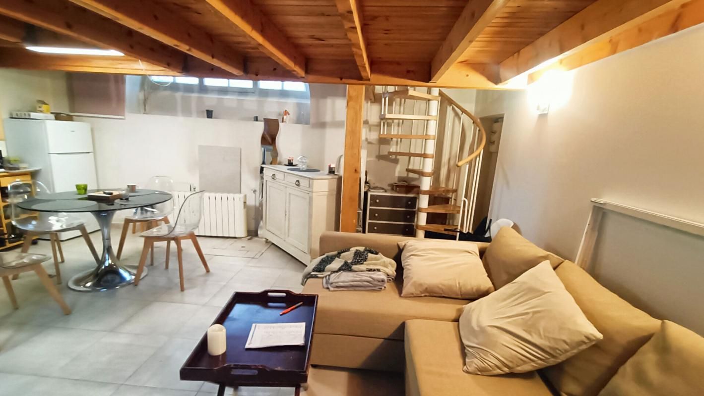 BEZIERS Vente lot de deux appartements avec mezzanine 2