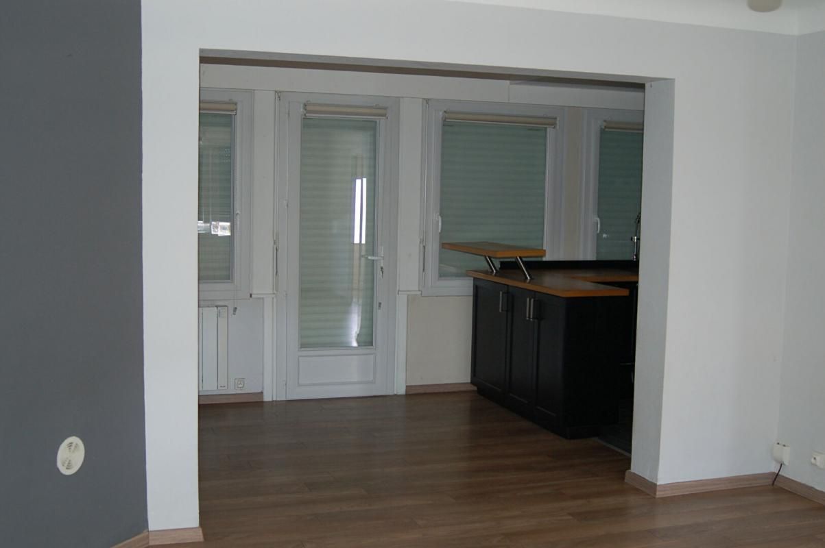 PERENCHIES Maison bel étage - 3 chambres - jardin - garage - sous sol - 72.95 m² habitables 4