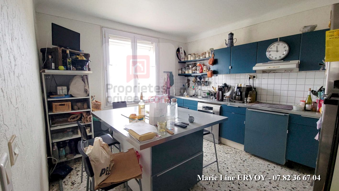 NOVES 13550 Noves - SPECIAL INVESTISSEUR: Maison 108m² - 3 chambres - 2 garages 160m² - jardin 2
