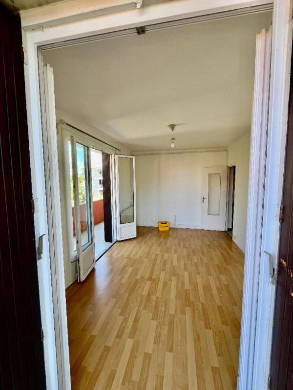 MONTPELLIER Fort Potentiel! T2 de 41m2 à raffraichir - Quartier des Arceaux 3