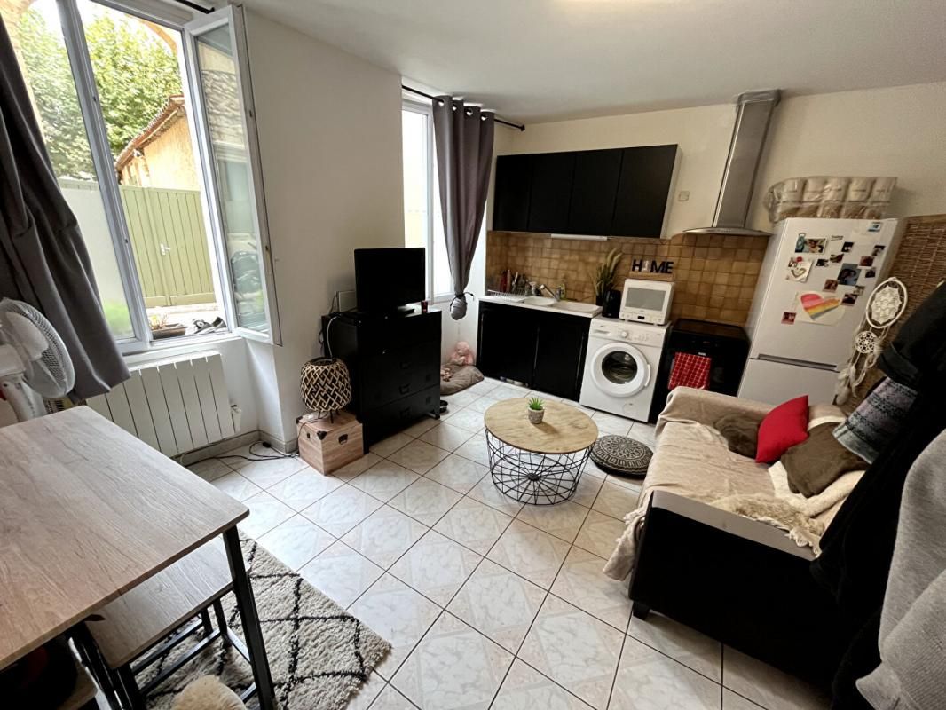 GRANS EXCLUSIVITÉ  Immeuble de rapport au coeur de Grans 4