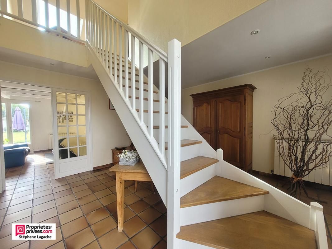 VENDIN-LES-BETHUNE Maison Vendin Les Bethune 7 pièce(s) 135 m2 avec jardin 2000m² 4