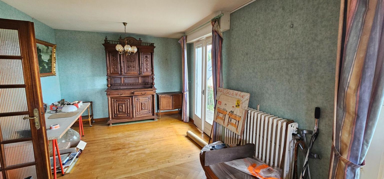 MALGUENAC Maison familiale au coeur du bourg de Malguénac 4