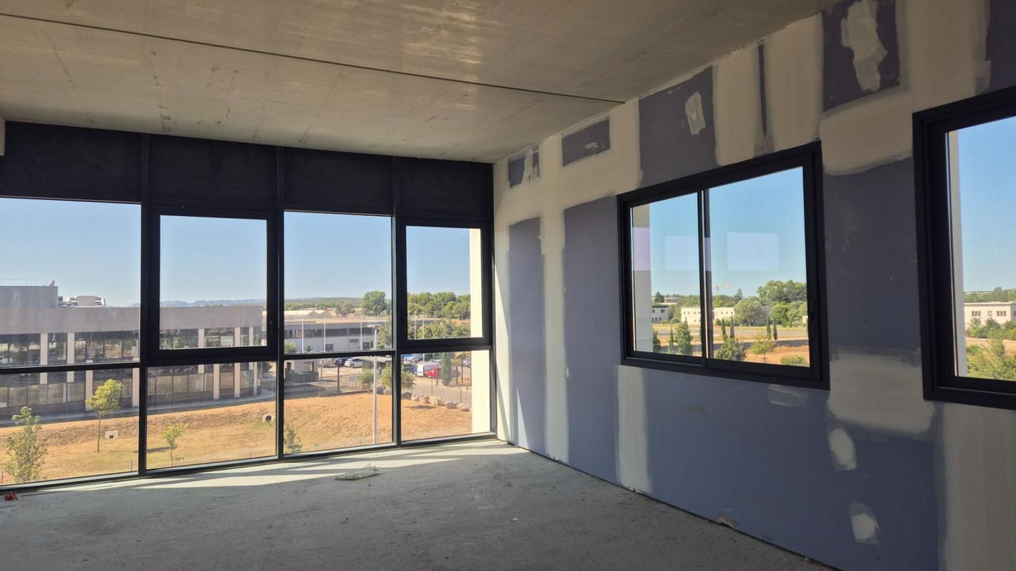 MONTFAVET AVIGNON - Bureaux AGROPARC 44,50 m² 3