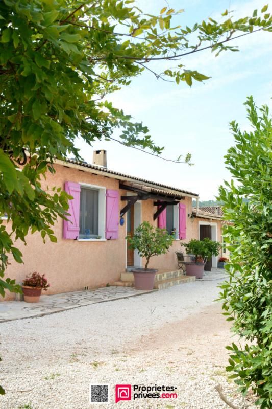 LE LUC Maison de plain pied avec beau terrain 1