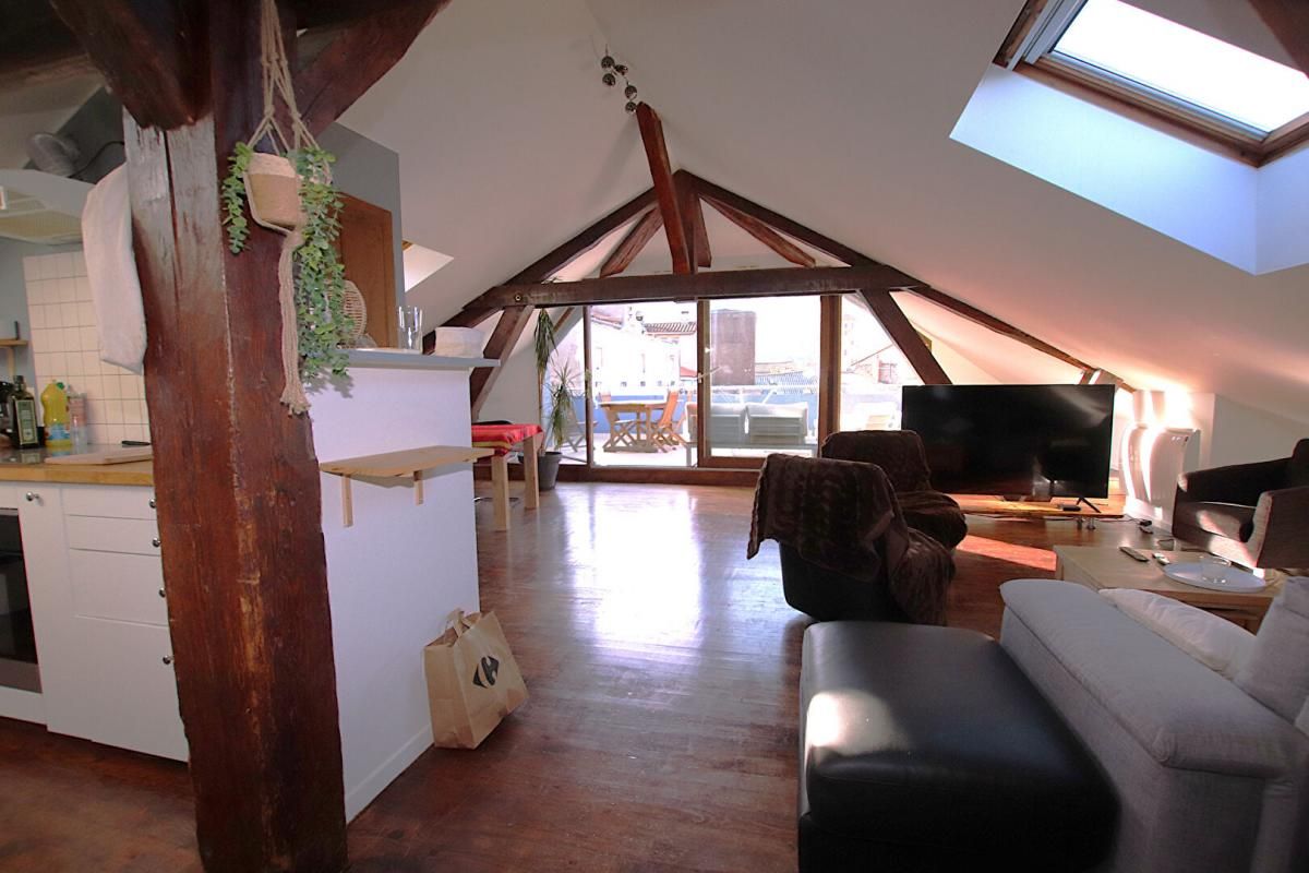 MILLAU Appartement 6 pièces de 148 m2 1