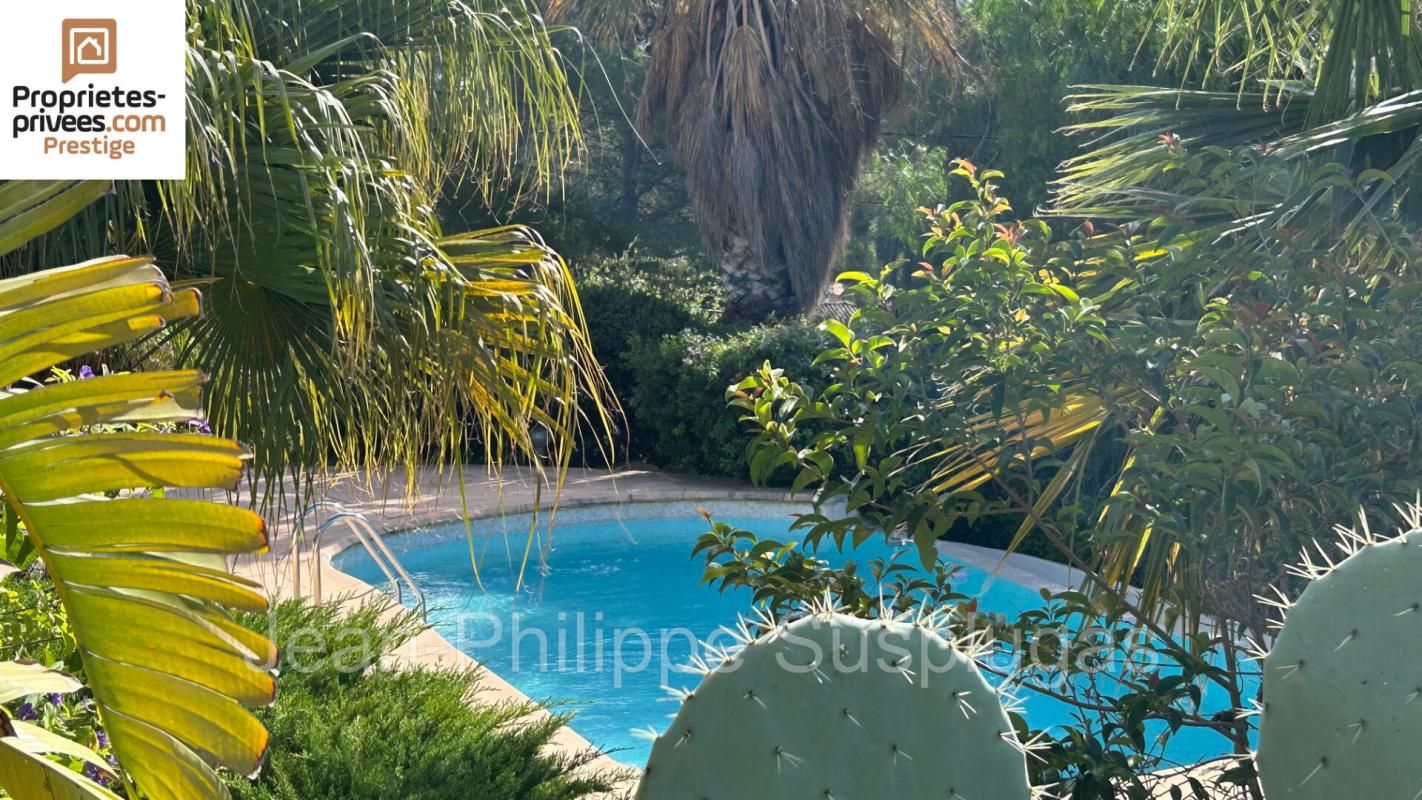 LA CADIERE-D'AZUR Villa La Cadiere D Azur 7 pièce(s) 230 m2 3