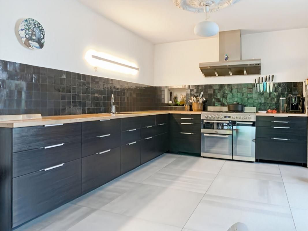 VANNES Maison  4 pièce(s) 111 m2 3