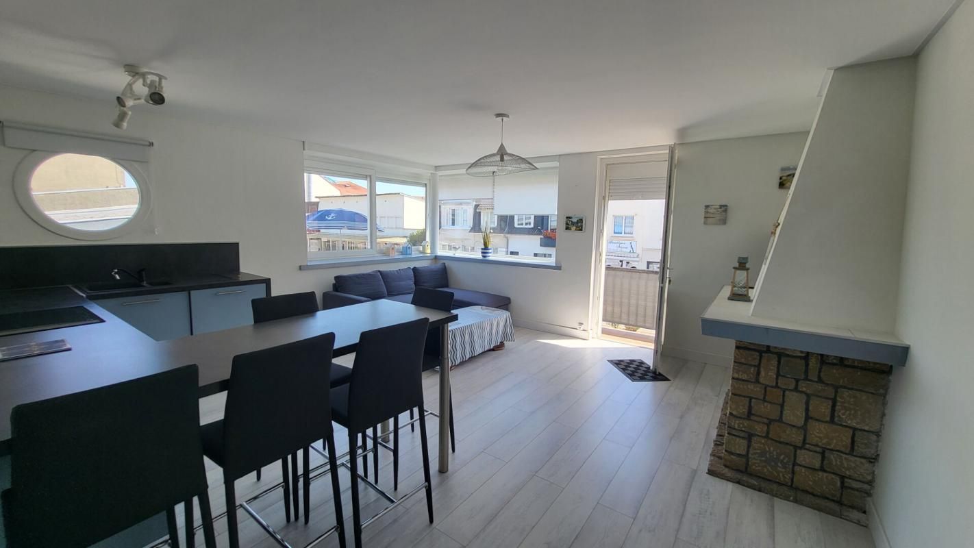 STELLA BEAU T3 AVEC TERRASSE, JARDIN ET GARAGE 3