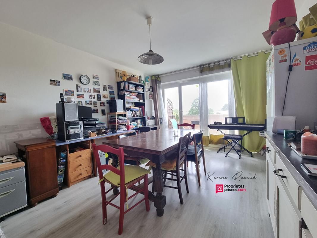 LA ROCHE-SUR-YON Appartement La Roche Sur Yon 1 pièce(s) 32.54 m2 3
