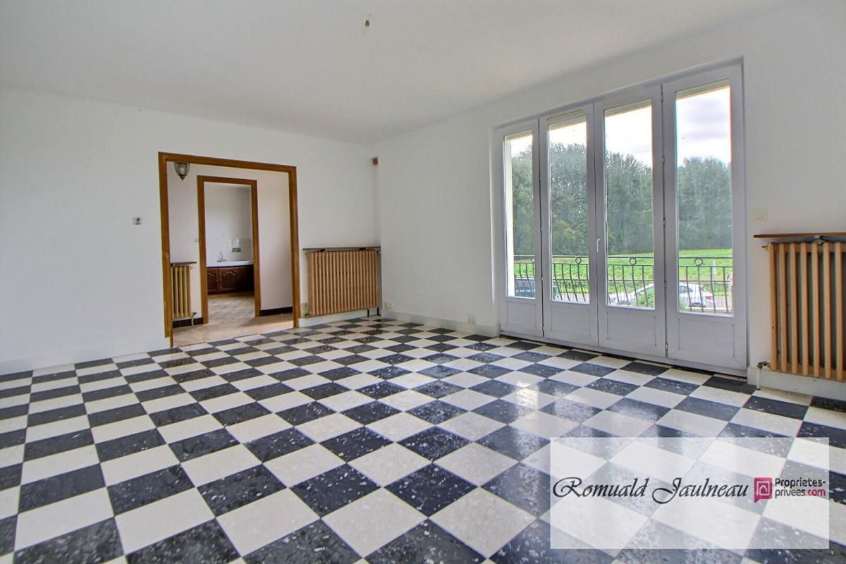 SOURS MAISON SUR SOUS SOL sur le secteur de SOURS 109 m2 HAB 3