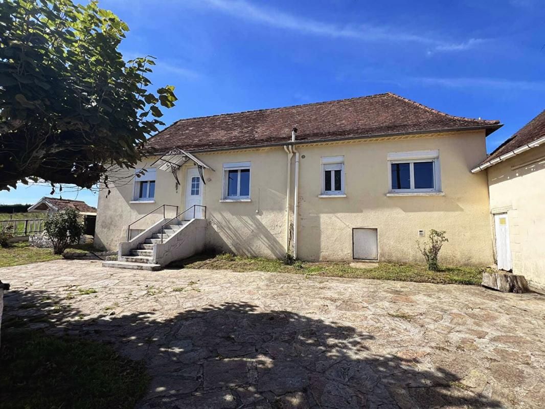 SARRAZAC Maison Sarrazac 4 pièce(s) 85 m2 1