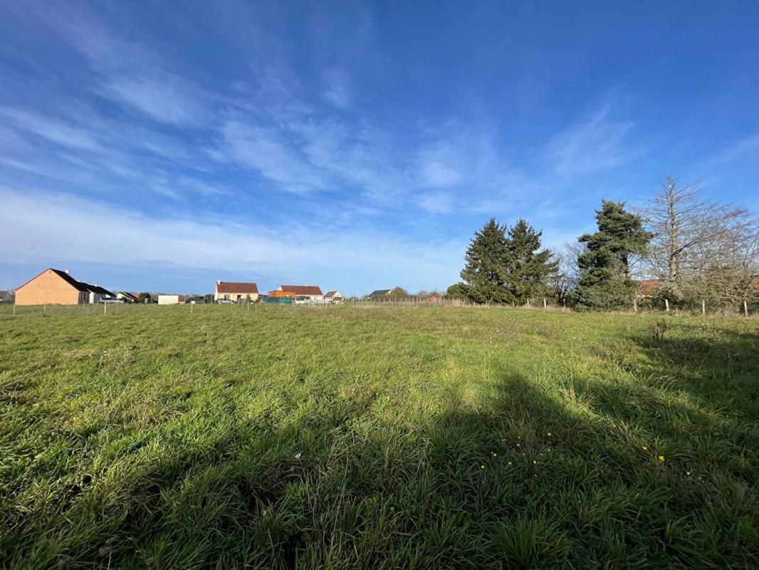 LA CHAPELLE-SUR-AVEYRON Terrain  2126 m² 3