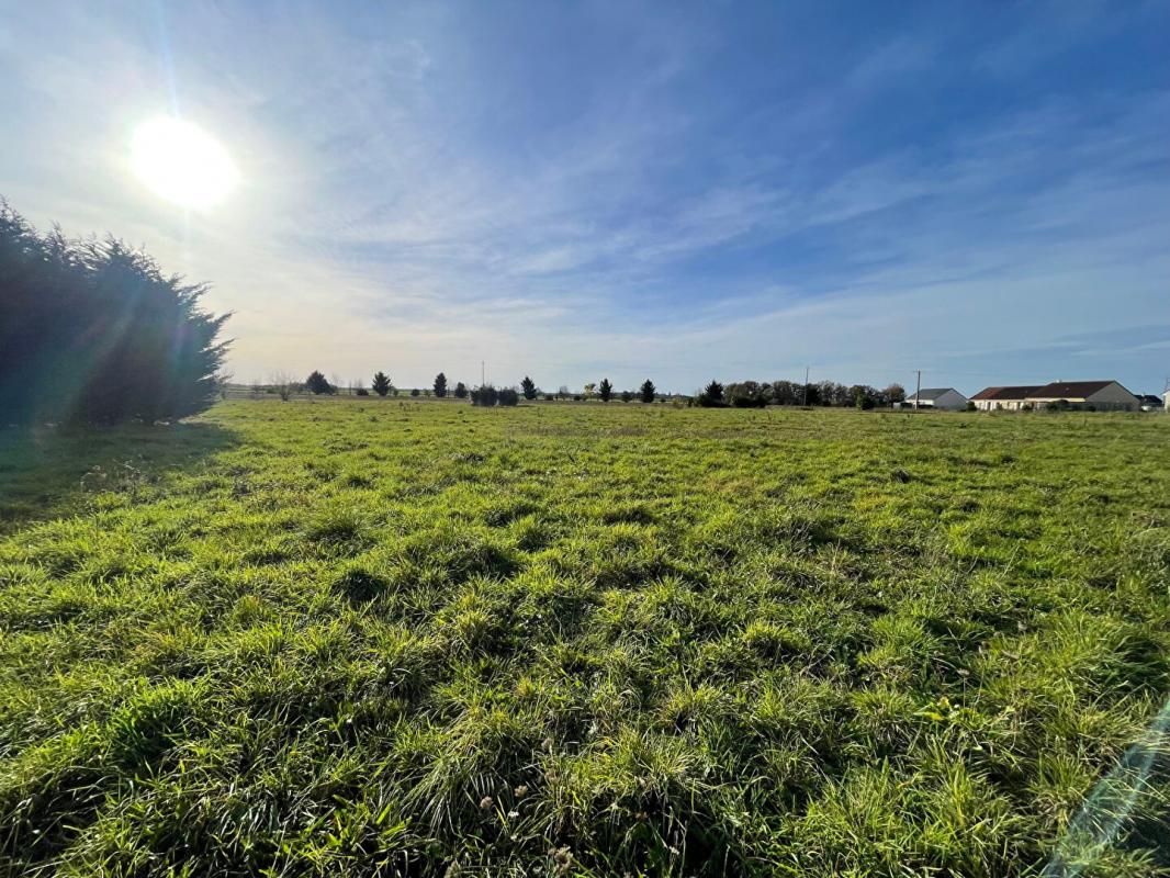 LA CHAPELLE-SUR-AVEYRON Terrain  2126 m² 4