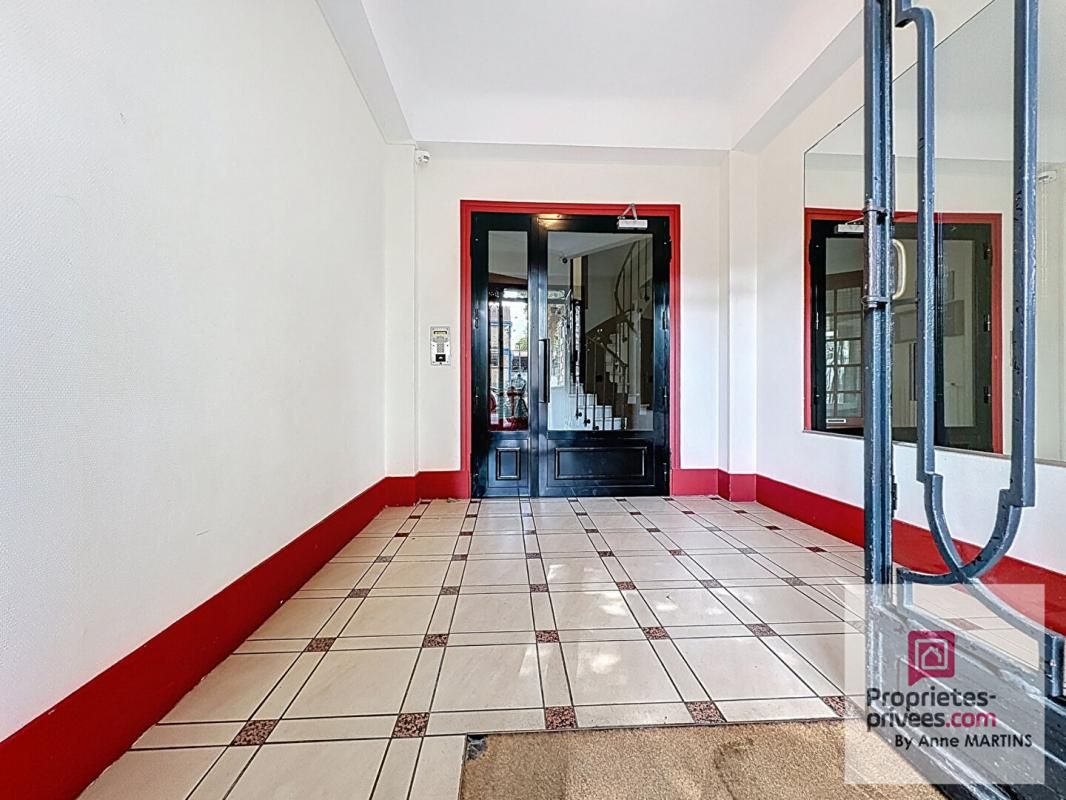Appartement Paris 15 - 3 pièce(s) 50 m2 - étage élevé - balcon
