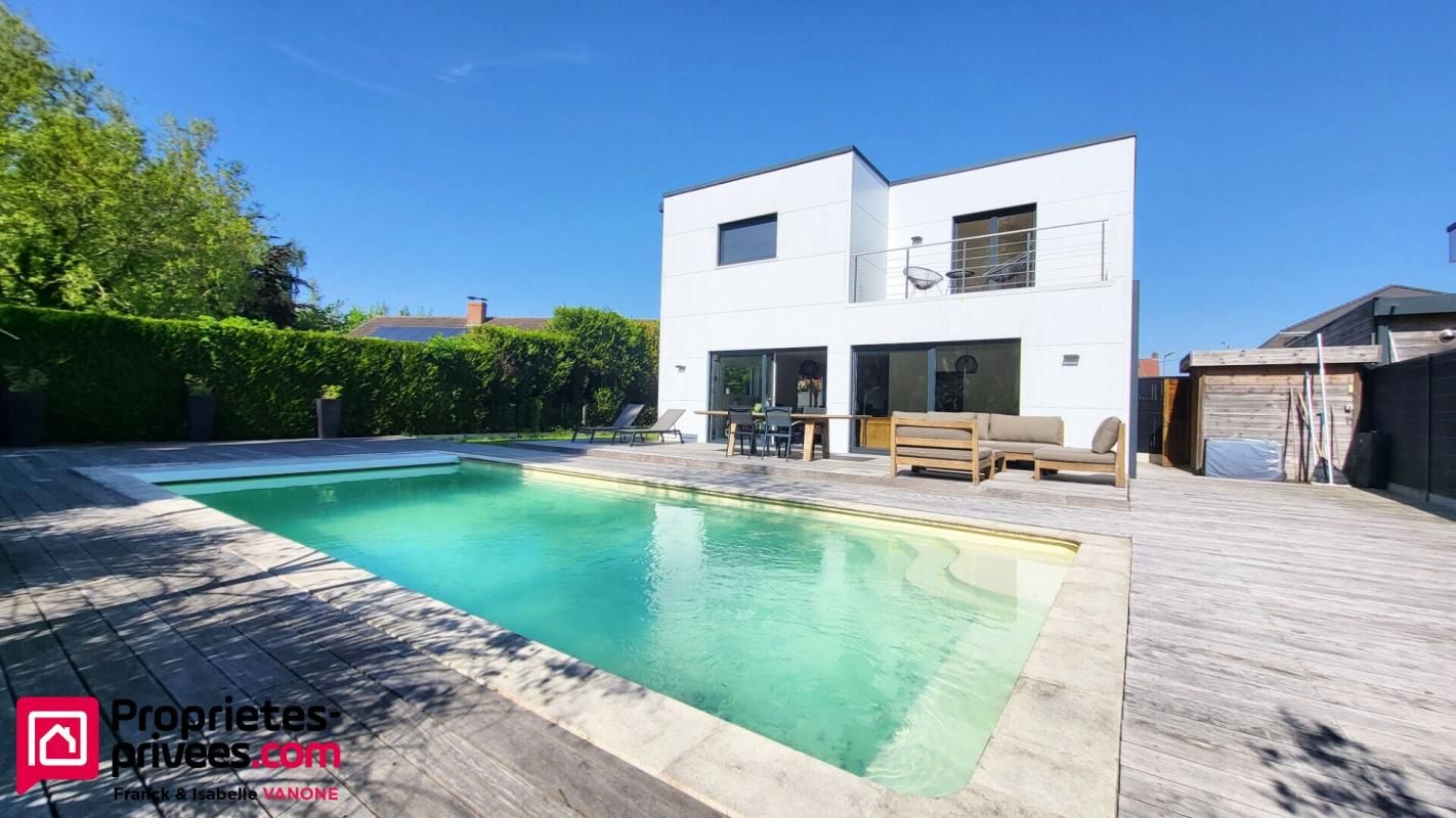 QUESNOY-SUR-DEULE Maison cubique individuelle - 4 chambres - jardin - piscine -194 m² 1